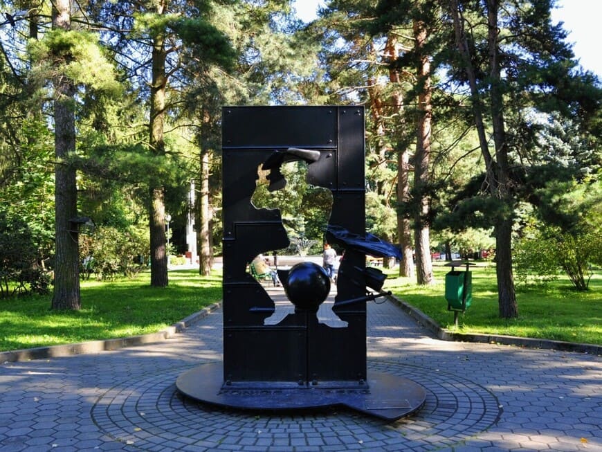 Памятник Мюнхаузену